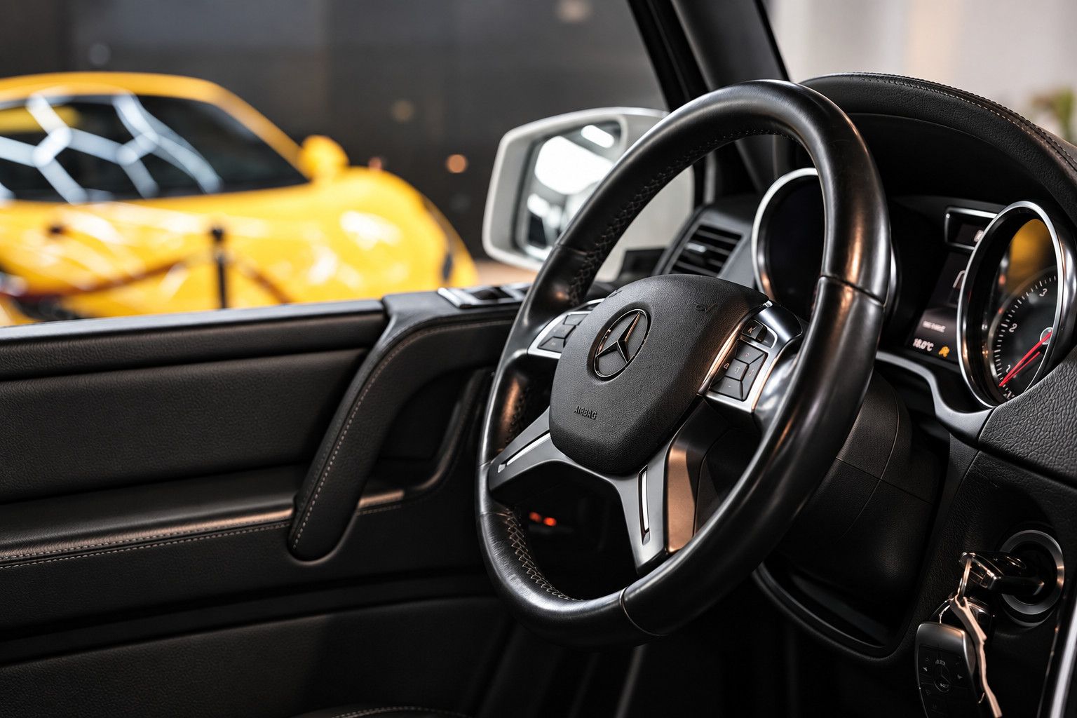 Fahrzeugabbildung Mercedes-Benz G 350 d*AMG*S-Dach*HarmanKardon*Memory*Sitzklima