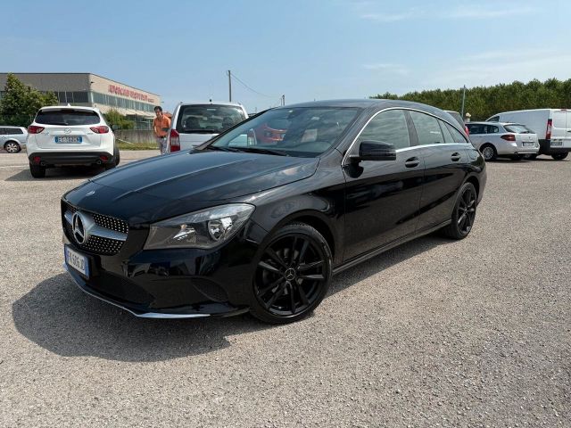 Mercedes-Benz Mercedes-benz CLA 200 d S.W. Sport