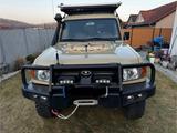 Toyota Land Cruiser HZJ78L - Toyota Land Cruiser: Hzj 78