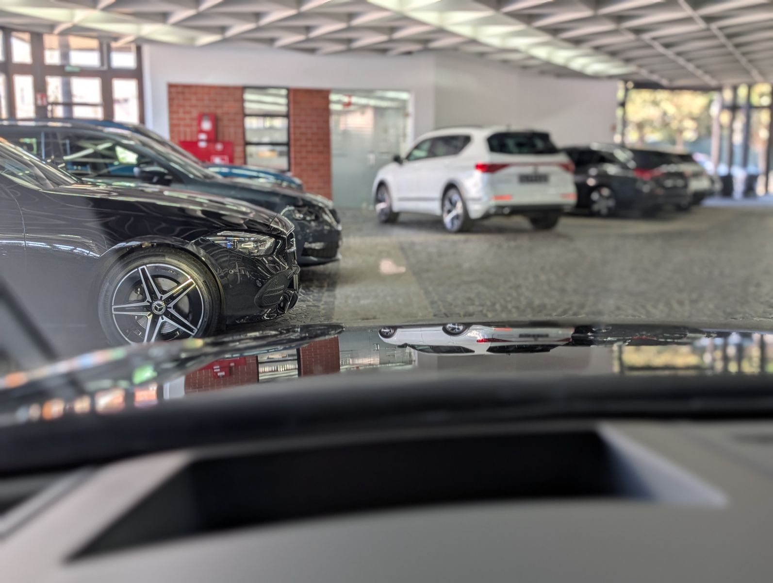 Fahrzeugabbildung Audi A4 40 TDI S-Line HUD PANO MASSAGE LED KAM SOUND