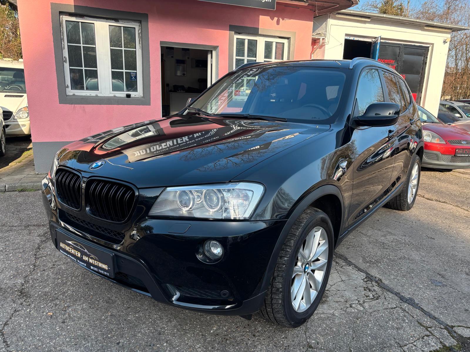 BMW X3 xDrive 20 i Automatik