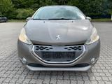 Peugeot 208 1.4 HDI 68 PS Active ERSTE BESITZER 41293 - Peugeot 208: Automatik
