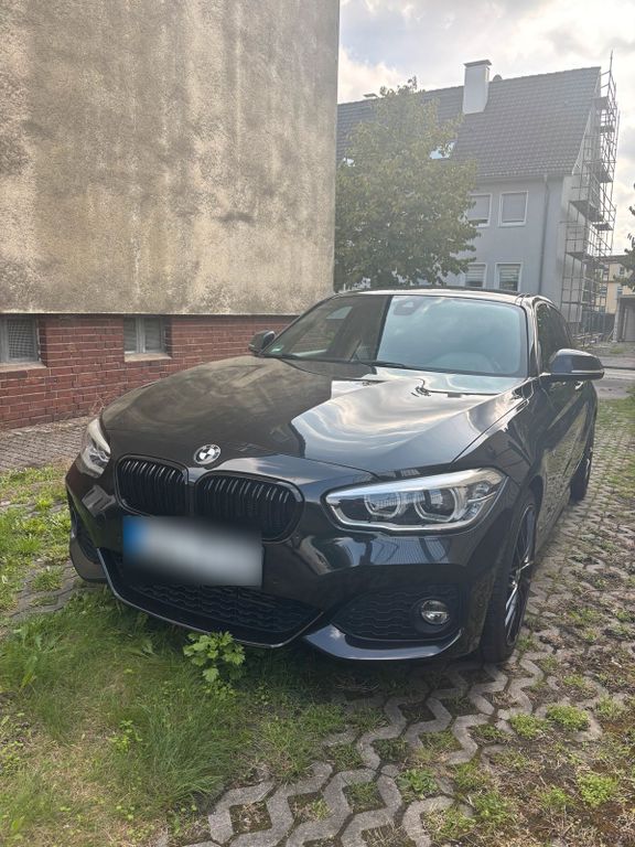 Image of BMW 120