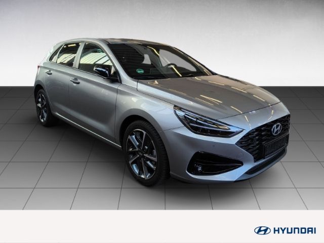 Fahrzeugabbildung Hyundai i30 1.5 T-GDI 48V 7-DCT 2WD Advantage Plus
