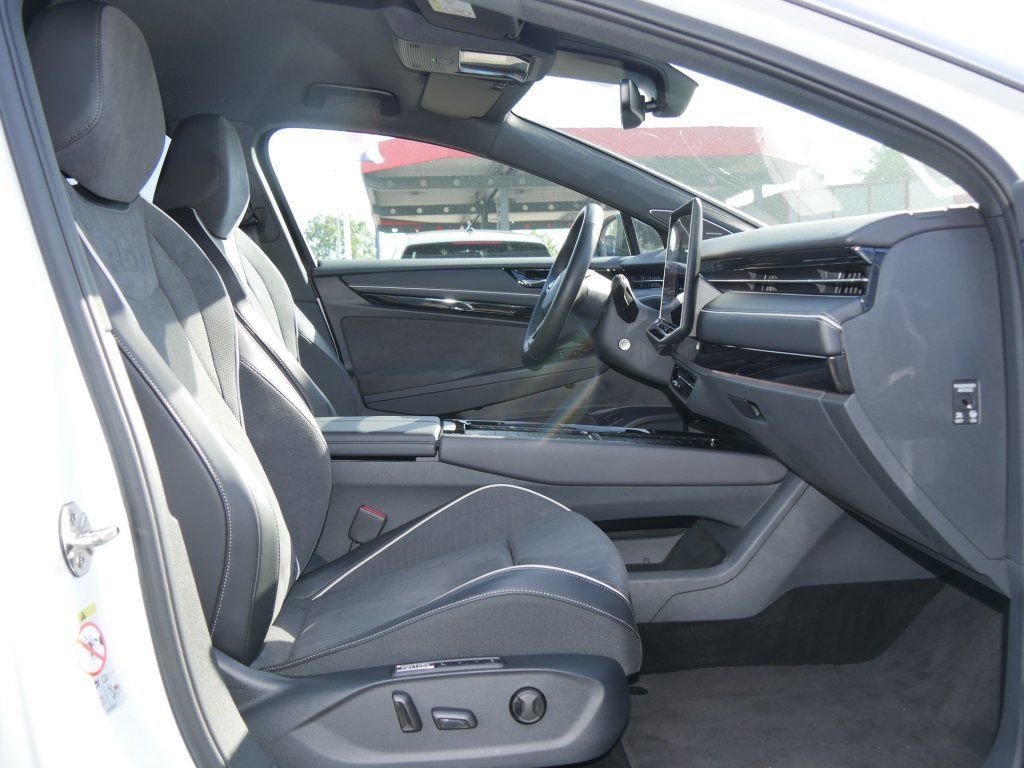 Volkswagen ID.7 Tourer Pro Navi HUD AHK LED ACC PDC Kamera foto 4