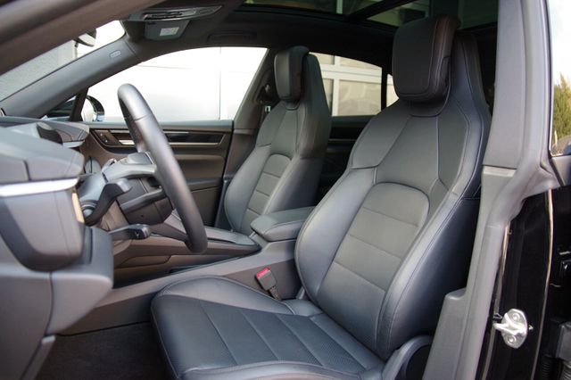 Porsche Macan 4*21"MacanDesign,AHK,ACC,Pano,Lederpaket*