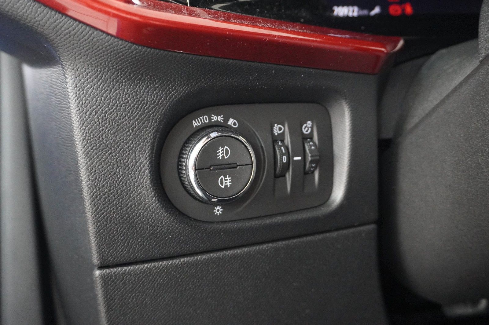 Fahrzeugabbildung Opel Mokka GS SPORT 1.2T NAVI/LED/KAMERA/SPORT/DAB+