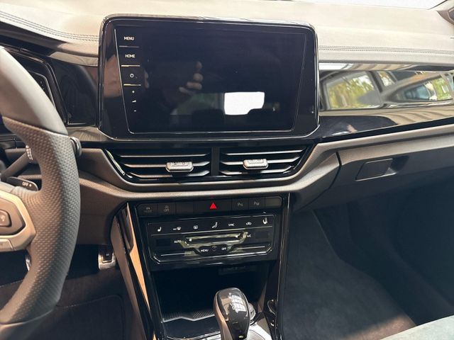 T-Roc 1.5 TSI DSG R-LINE BLACK ST. IQ.LIGHT+AHK+