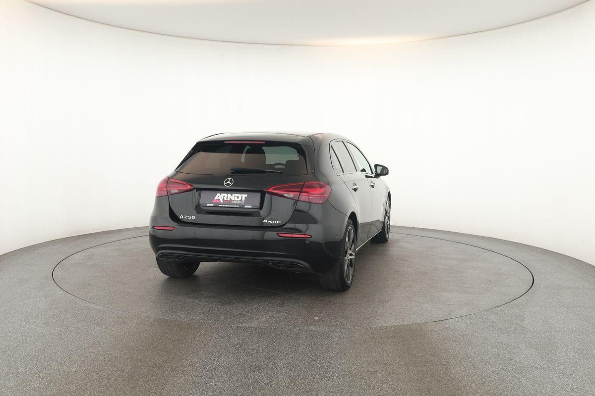 Mercedes-Benz A-Class 4M Progressive+ Night Matrix Nav KeyGo Kam, миниатюра 25