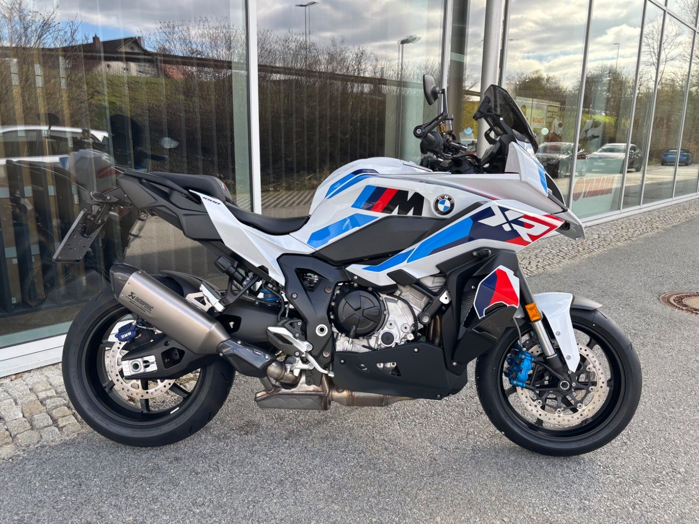 Fahrzeugabbildung BMW M 1000 XR