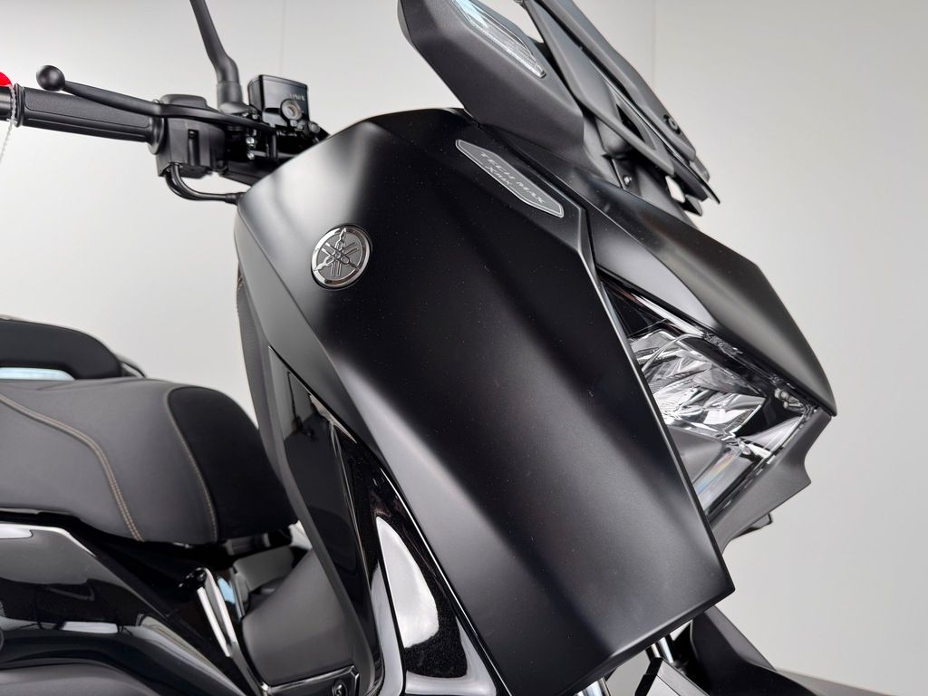 Fahrzeugabbildung Yamaha X MAX 300 TECH MAX *TAGESZULASSUNG *AKTIONSPREIS