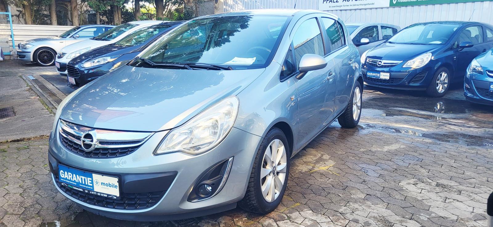 Opel Corsa D- TÜV  NEU