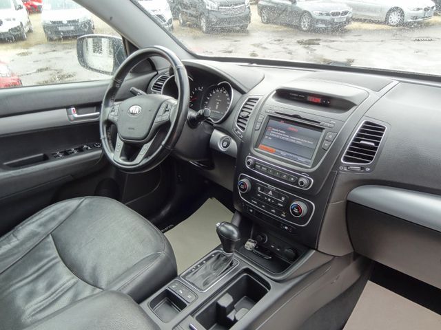 Fahrzeugabbildung Kia Sorento Spirit 4WD/Leder/Navi/Pano/AHK/Kamera/