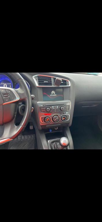 Citroën C4