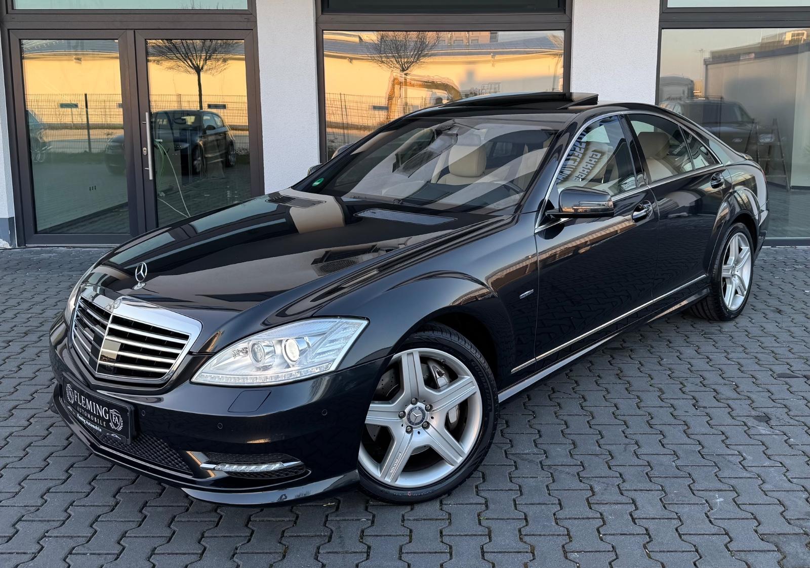 Mercedes-Benz S 500 AMG/Massage/Distro+/Kamera/Glasdach/BRD!