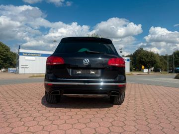 Volkswagen Touareg - 8