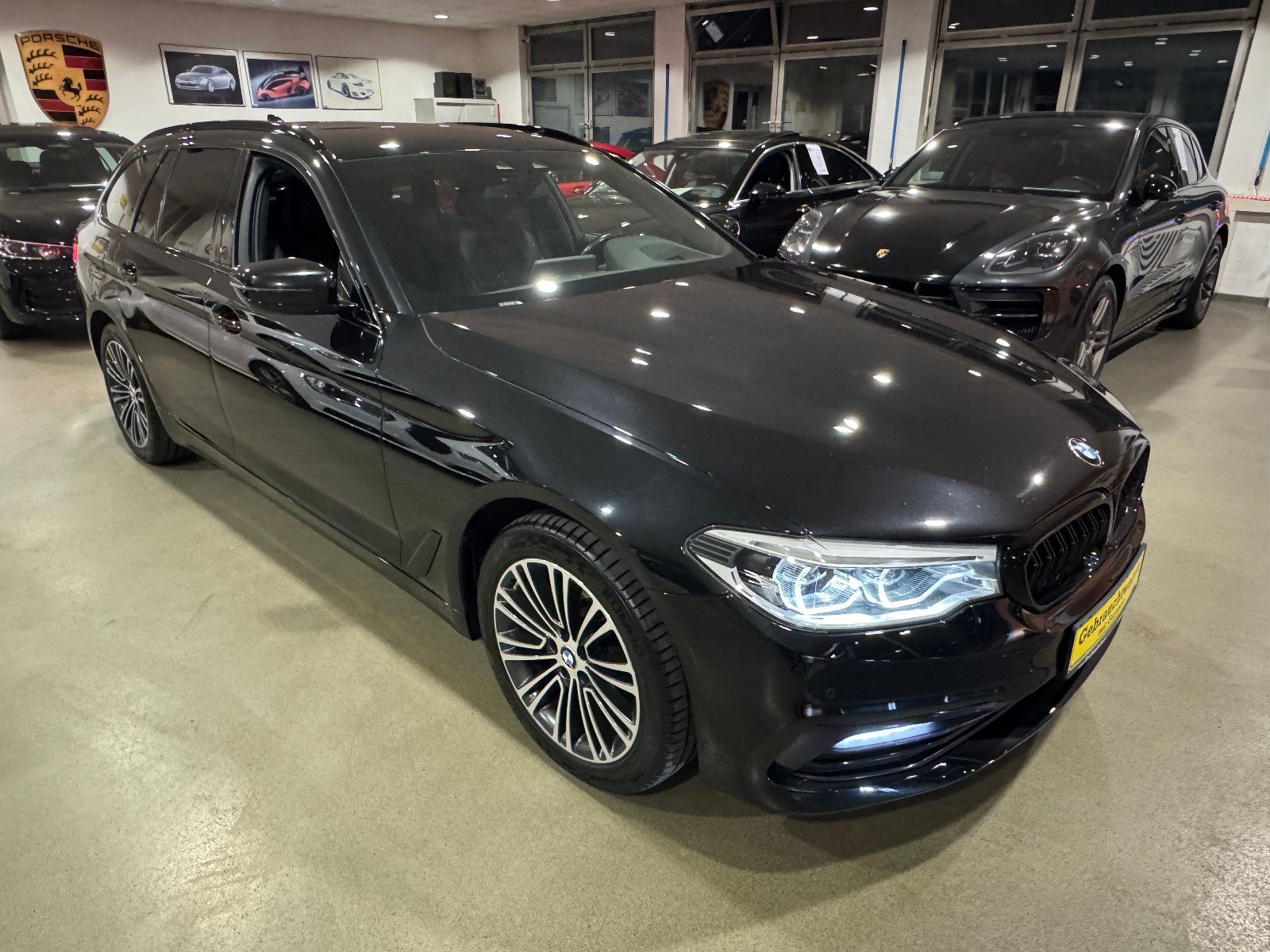 BMW BMW 520 d xDrive Sport Line,HeadUP,Keyless,Leder,A