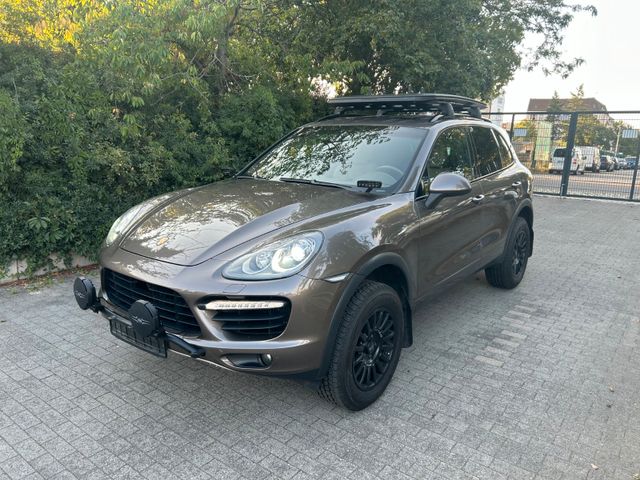 Porsche Cayenne Turbo/OVERLAND/K-GO/BOSE/PANO/18"