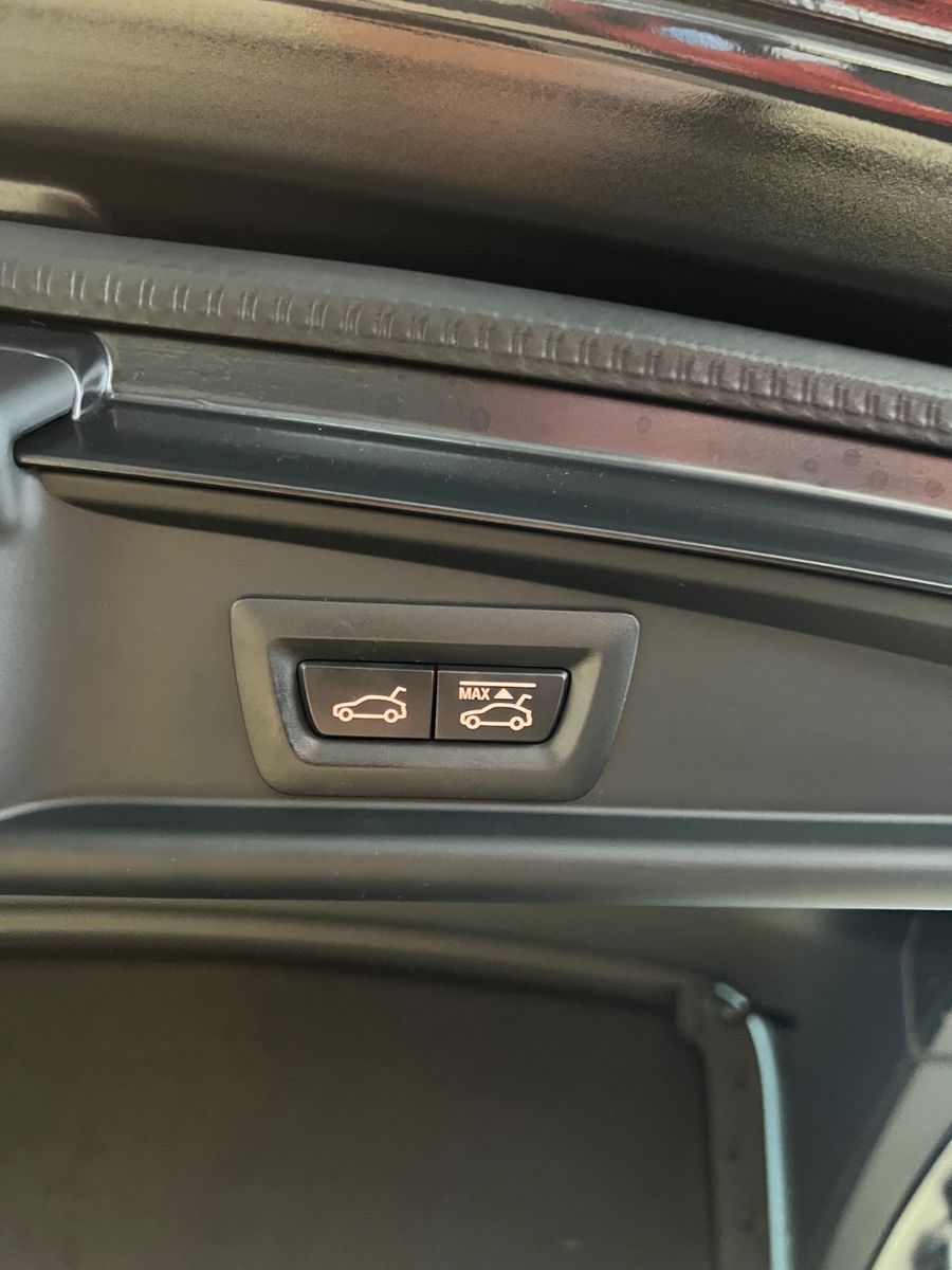 Fahrzeugabbildung BMW Gran Turismo 530 d xDrive M Sport