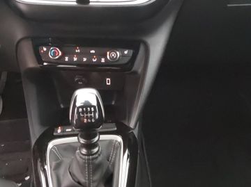 Fotografie 12 des Opel Corsa F GS