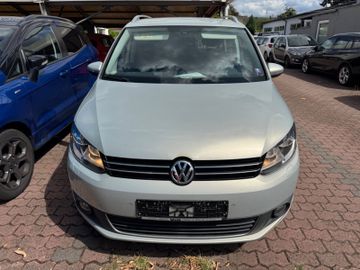 Volkswagen Touran - 2