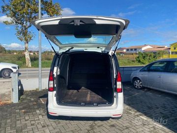 Volkswagen Caddy - 1