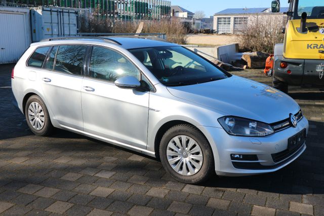 Volkswagen Golf VII 1.6 TDI Variant VERKAUF NUR AN HÄNDLER!