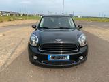 MINI One Countryman One One - MINI One Countryman: Limousine