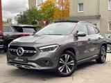 Mercedes-Benz GLA 220 d 4Matic*PANORAMA*360°KAMERA* - Mercedes-Benz GLA 220: Limousine