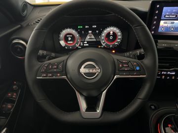 Nissan Juke Tekna 1.0 DIG-T 114 PS AUTOMATIKNAVI