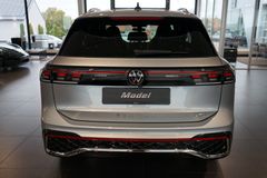 VW Tiguan 1.5 eTSI R-Line | Pano | AHK | 20" VW Tiguan 1.5 eTSI R-Line | Pano | AHK | 20"