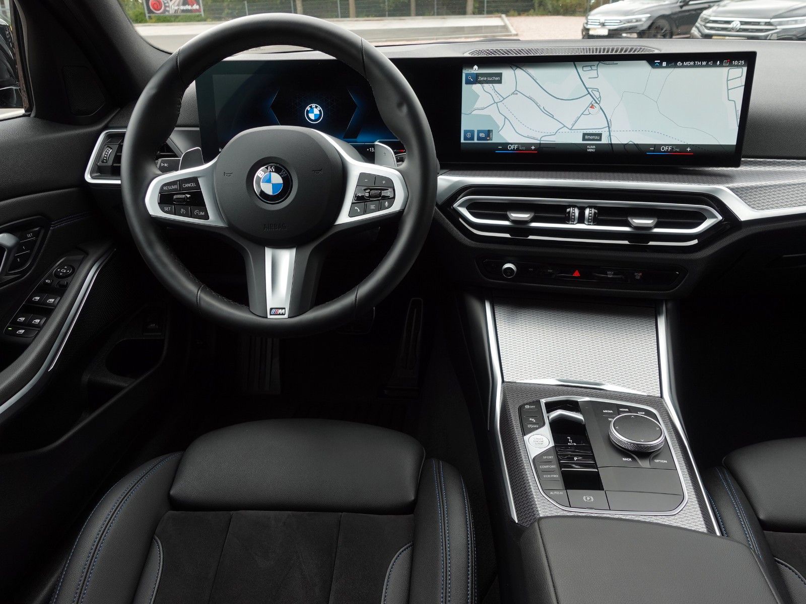 Fahrzeugabbildung BMW 318i Touring Auto M Sportpaket 18"/HiFi/LED/Navi