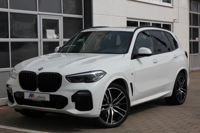 BMW X5 xDrive40i MSPORTPAKET AHK ACC DACH STDHZ H-UP