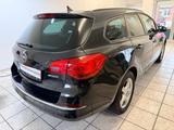 Opel Astra J Sports Tourer Style - Opel Astra: J Sport Tourer