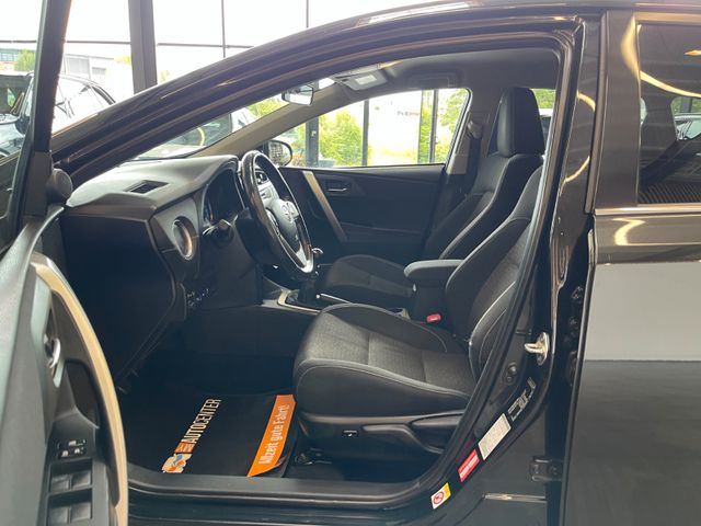 Toyota Auris Life+ Lim. 1.6 Edition *AHK*KAMERA*KLIMAA.