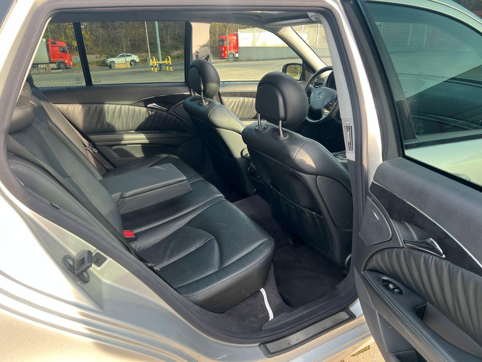 Mercedes-Benz E280 2005 — photo 10