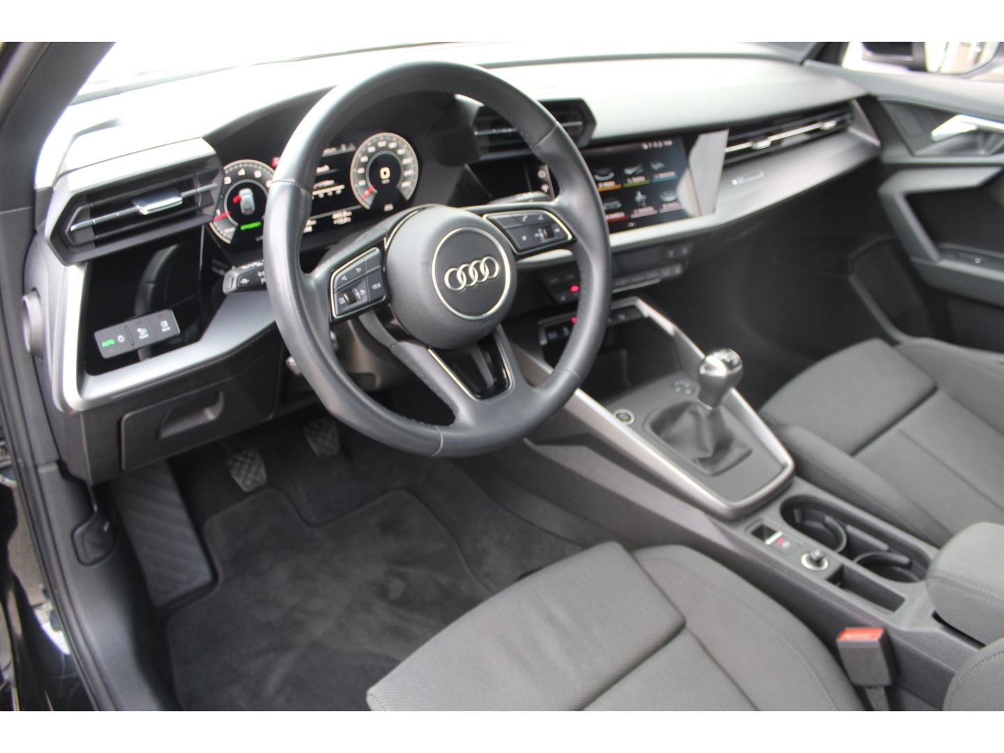 A3 Sportback S-Line 35TFSI Navi+*APP*Pano*Kamera