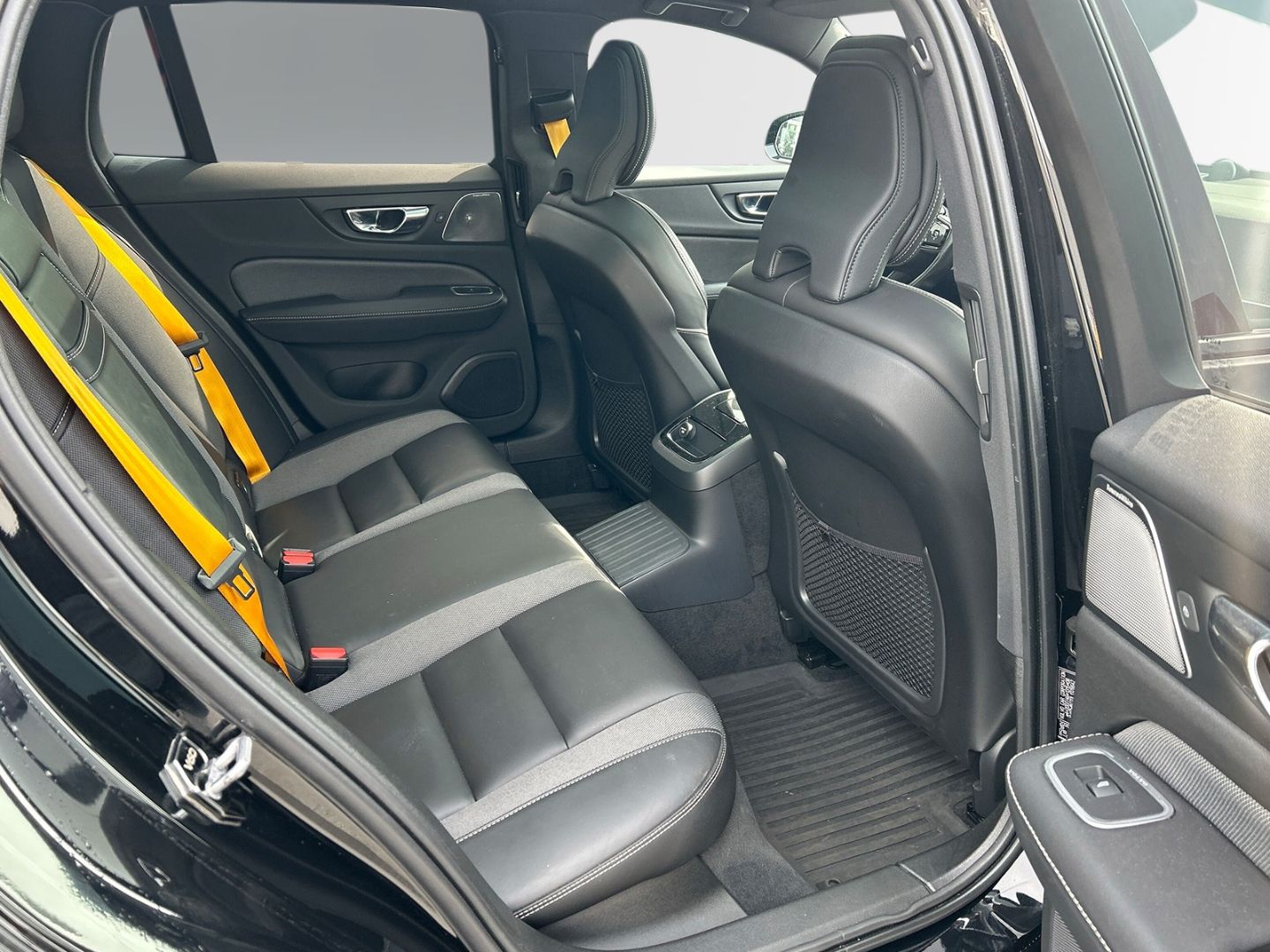 Volvo V60 Recharge T8 AWD Polestar Engineered 20'' HEI foto 5