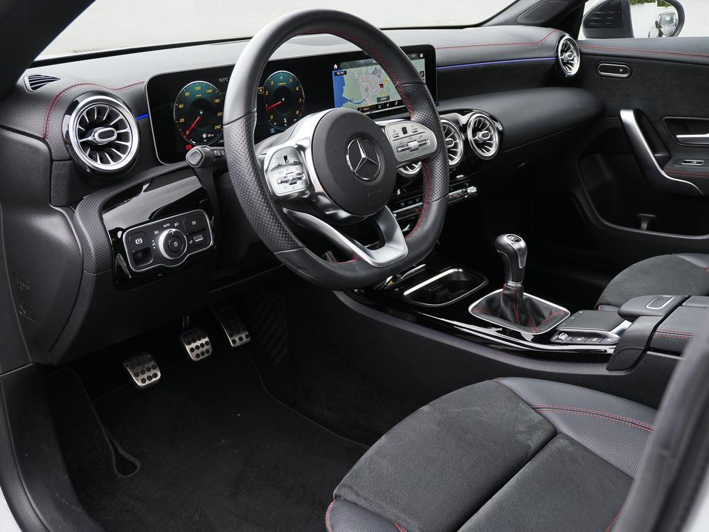 Mercedes-Benz CLA 200 SB AMG KAMERA PANO TEMPO SHZ AHK NIGHT, миниатюра 8