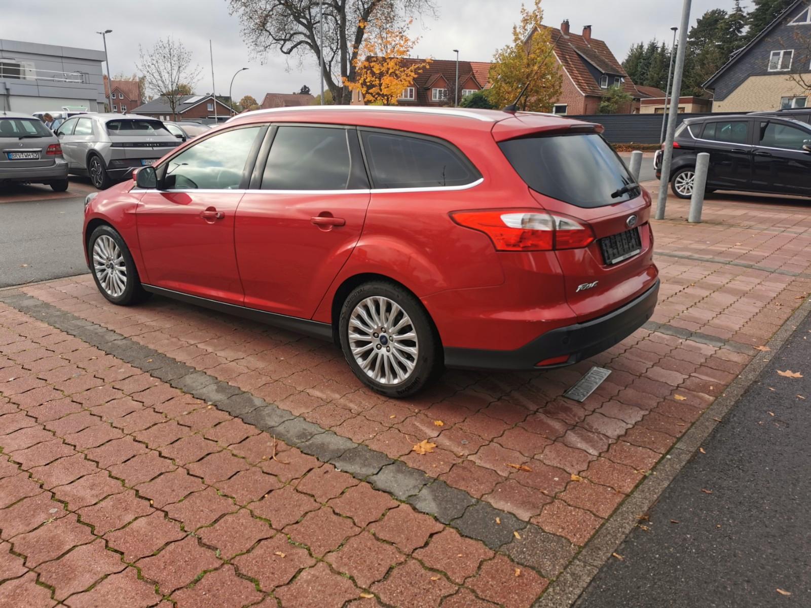 Ford Focus 2013 — photo 5