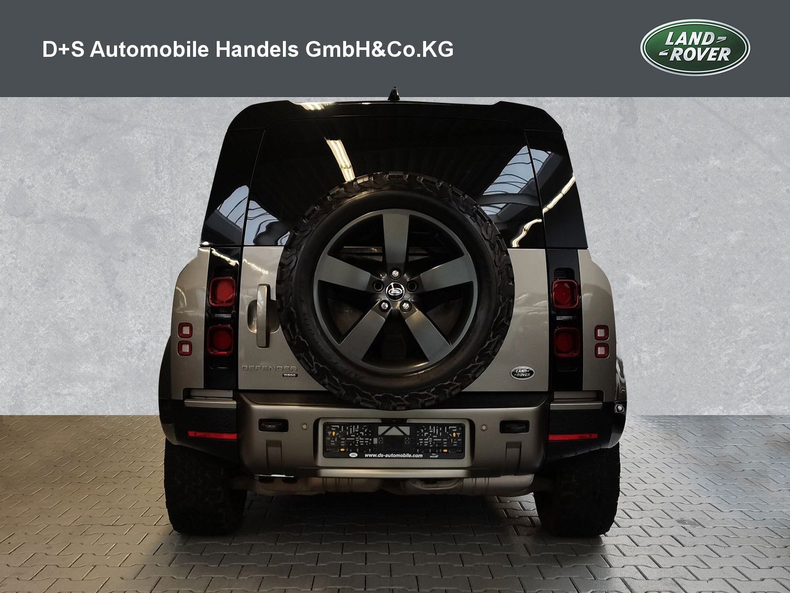 Land Rover Defender 110 D300 X-Dynamic HSE foto 7
