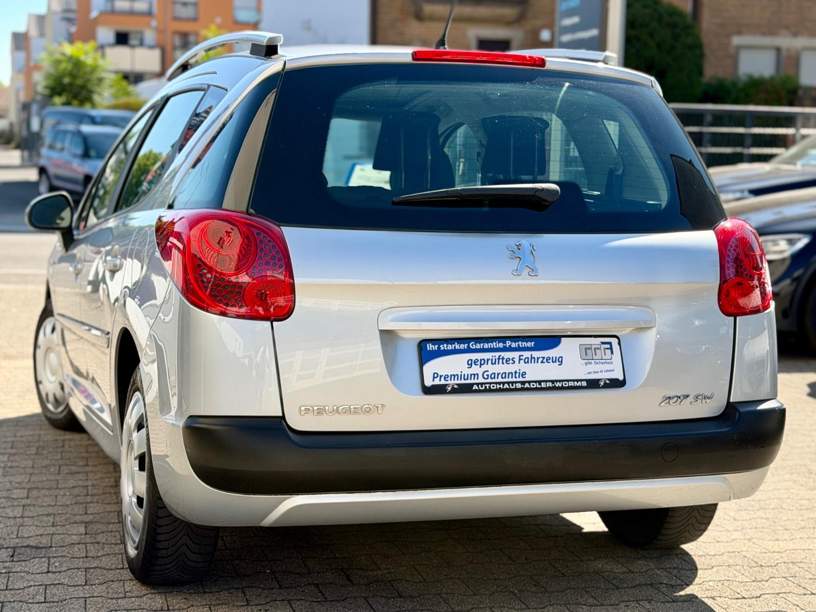 Peugeot 207 2011 — photo 10