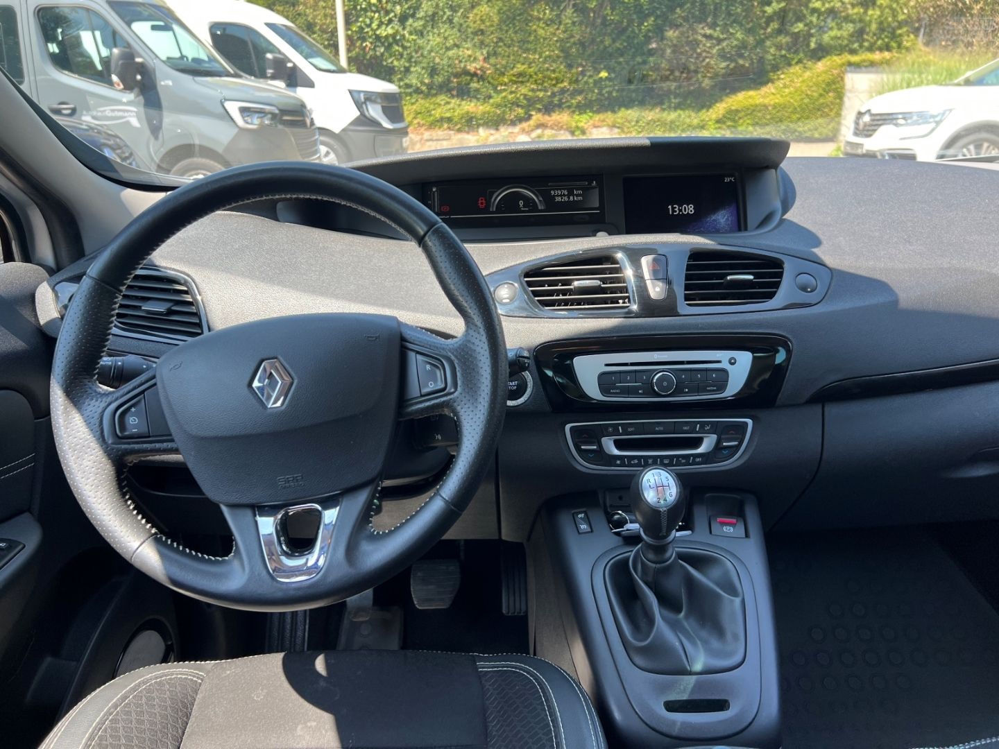 Fahrzeugabbildung Renault Scenic III BOSE Edition Dci 110 Navi BOSE-Sounds