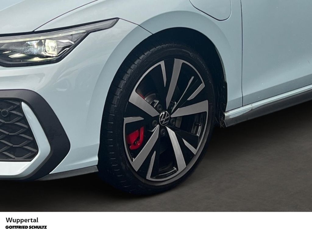 Volkswagen Golf - Bild 9