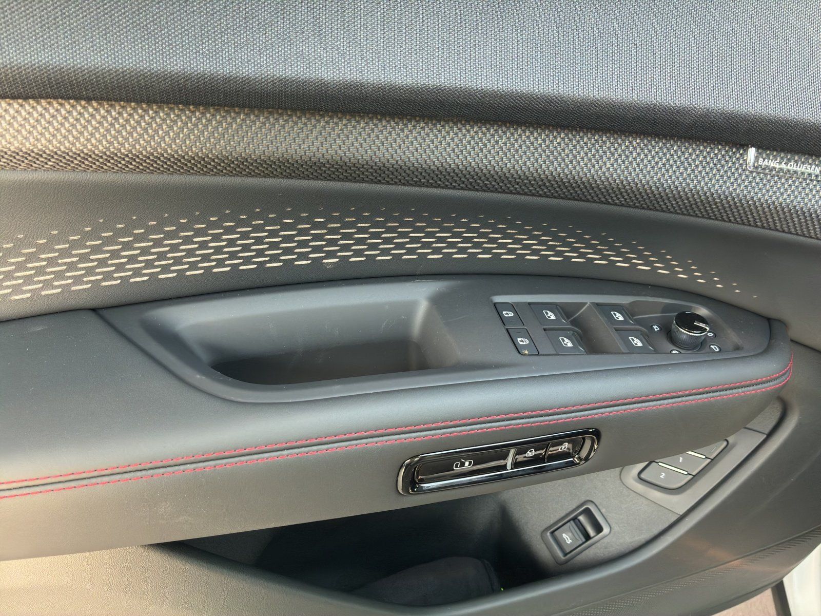 Fahrzeugabbildung Audi Audi Q7 TDI quattro NEUES MOD. 360,AHK,HUD,LED