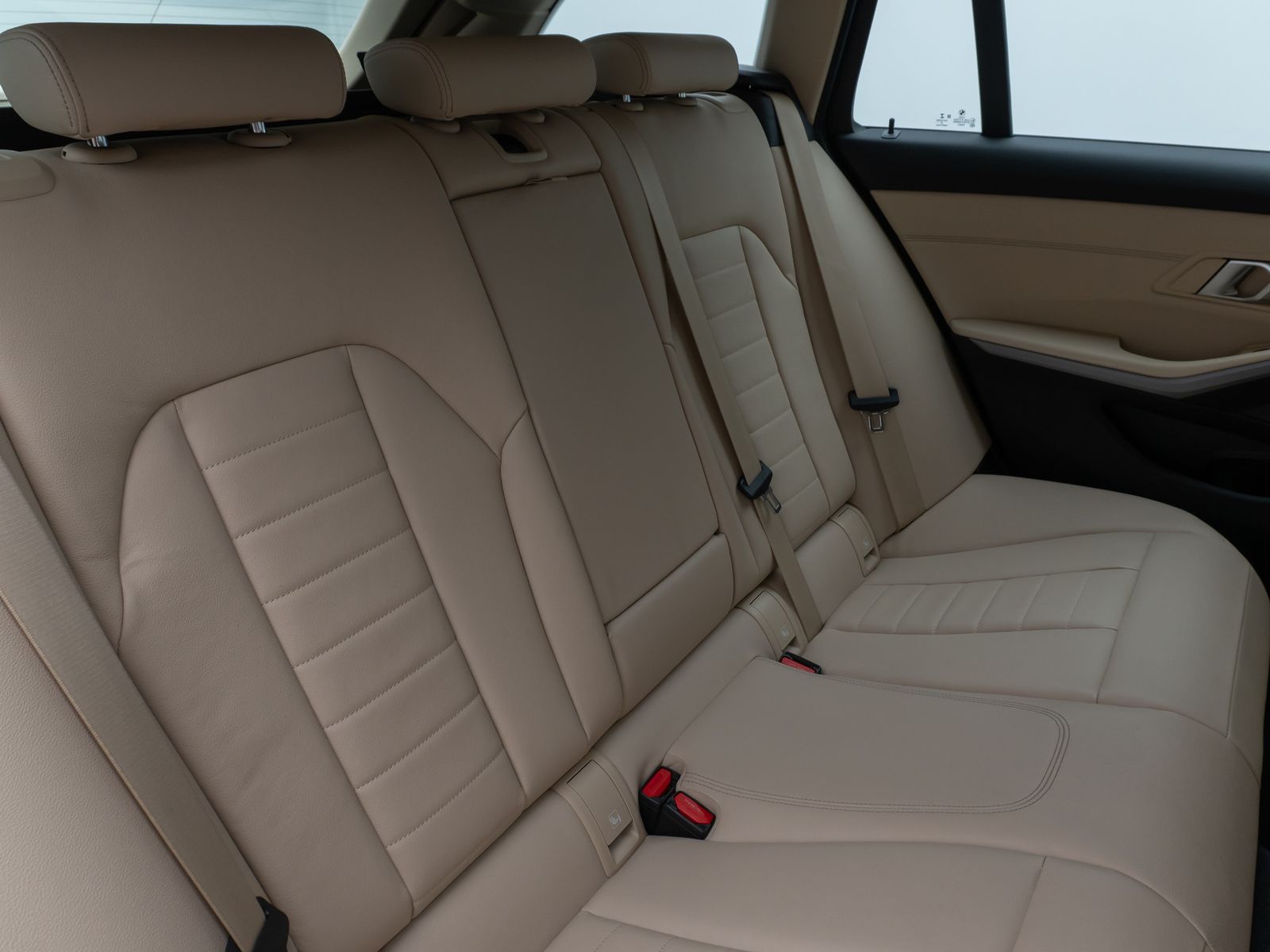 Fahrzeugabbildung BMW 320d xD CockPit+ Lenkrhzg Lordos Stndhz PDC AHK