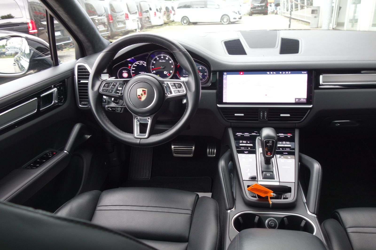 Porsche Cayenne Turbo V8 LUFT PANO ACC HUD SOFTCL BOSE 3 foto 4