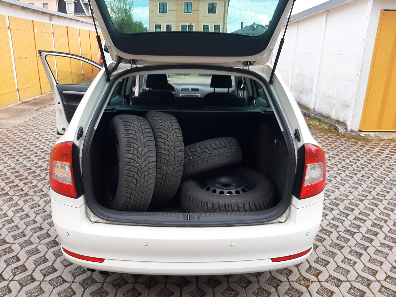 Skoda Octavia 2012 — photo 17