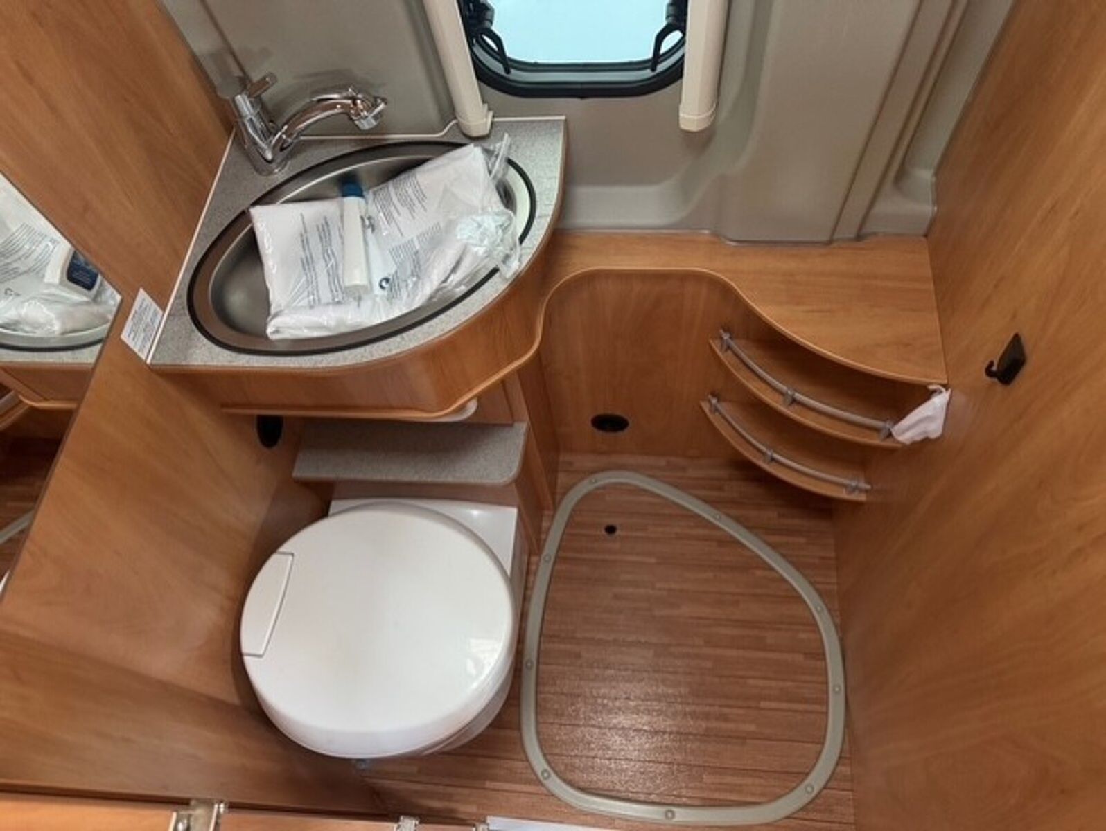 Fahrzeugabbildung Pössl 2Win Plus TV, Solaranlage, Navi
