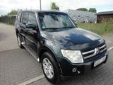 Mitsubishi Pajero 3.2 DI-D Instyle,Navi,Xenon,Kamera,AHK - Mitsubishi Pajero: Geländewagen